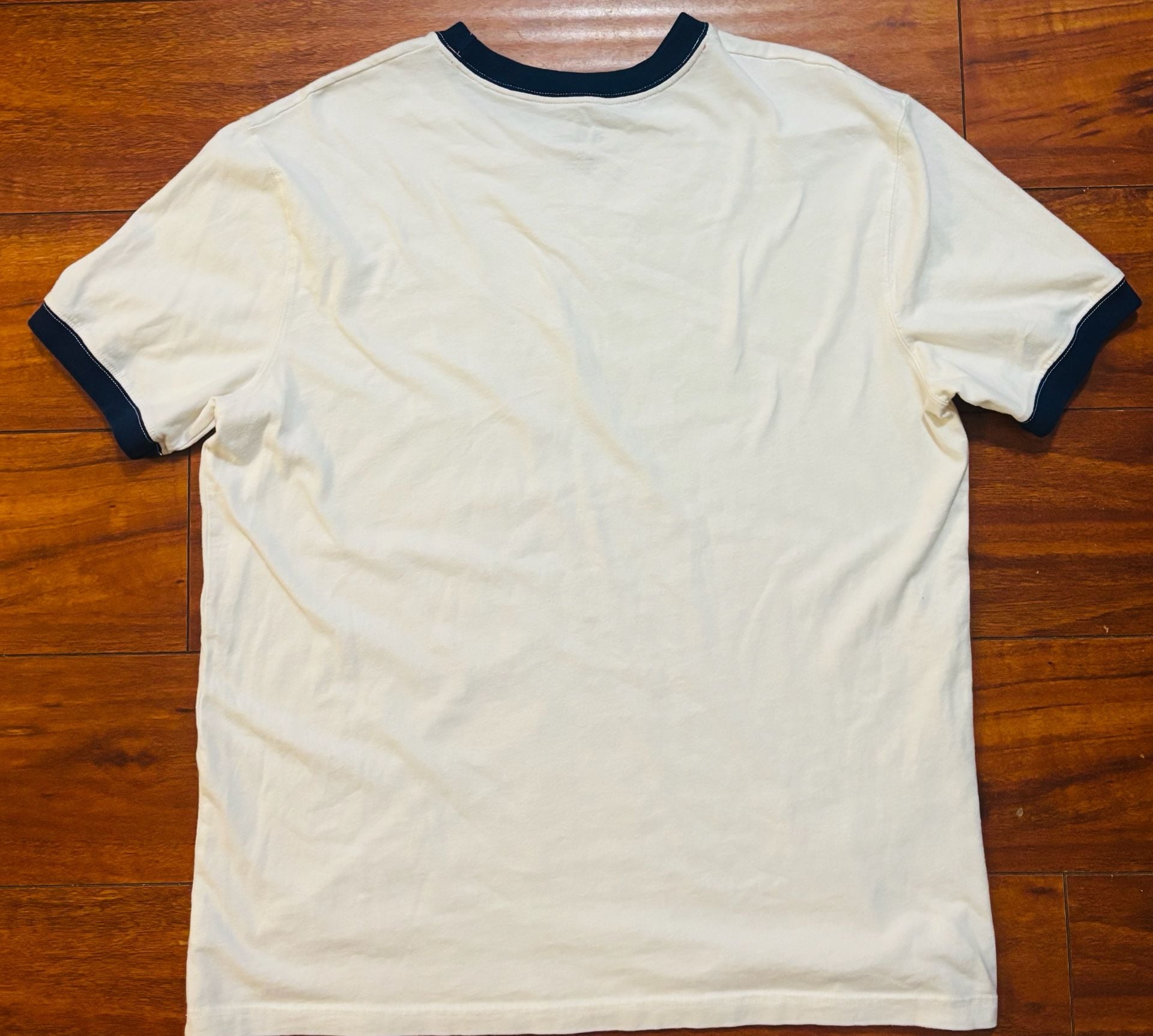 Product thumbnail 4