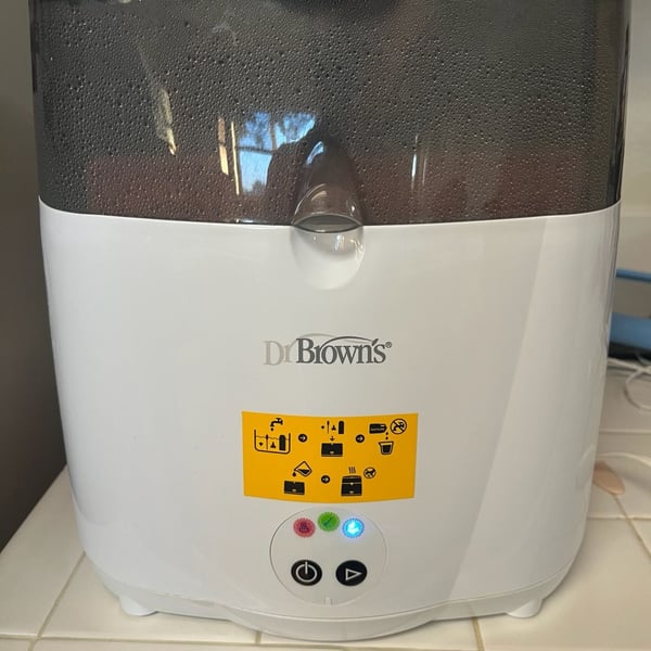Dr. Brown's Deluxe Electric Bottle Sterilizer AC045