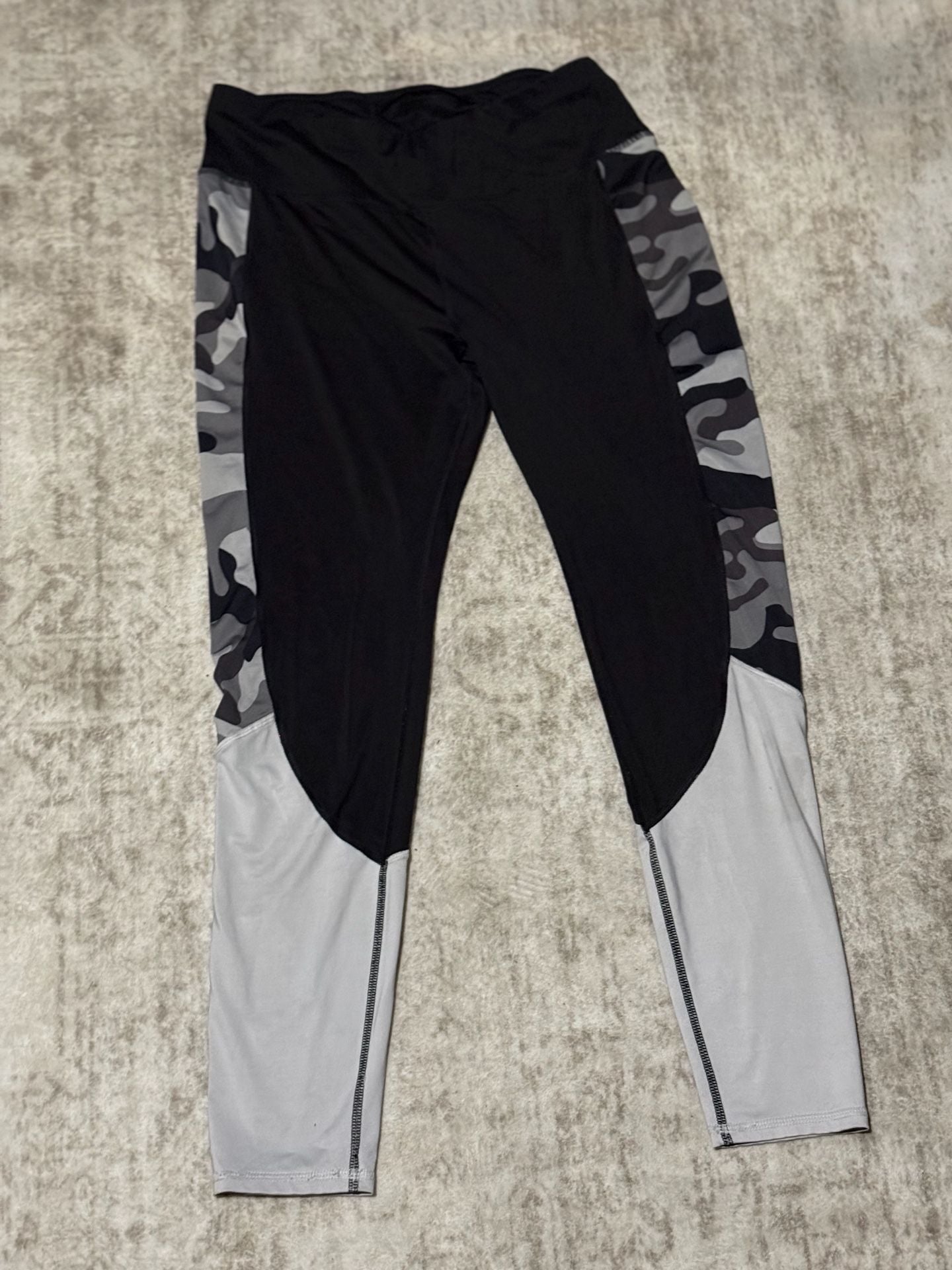 Reebok Women's One Series Elite Camo Compression Leggings AX8671 2