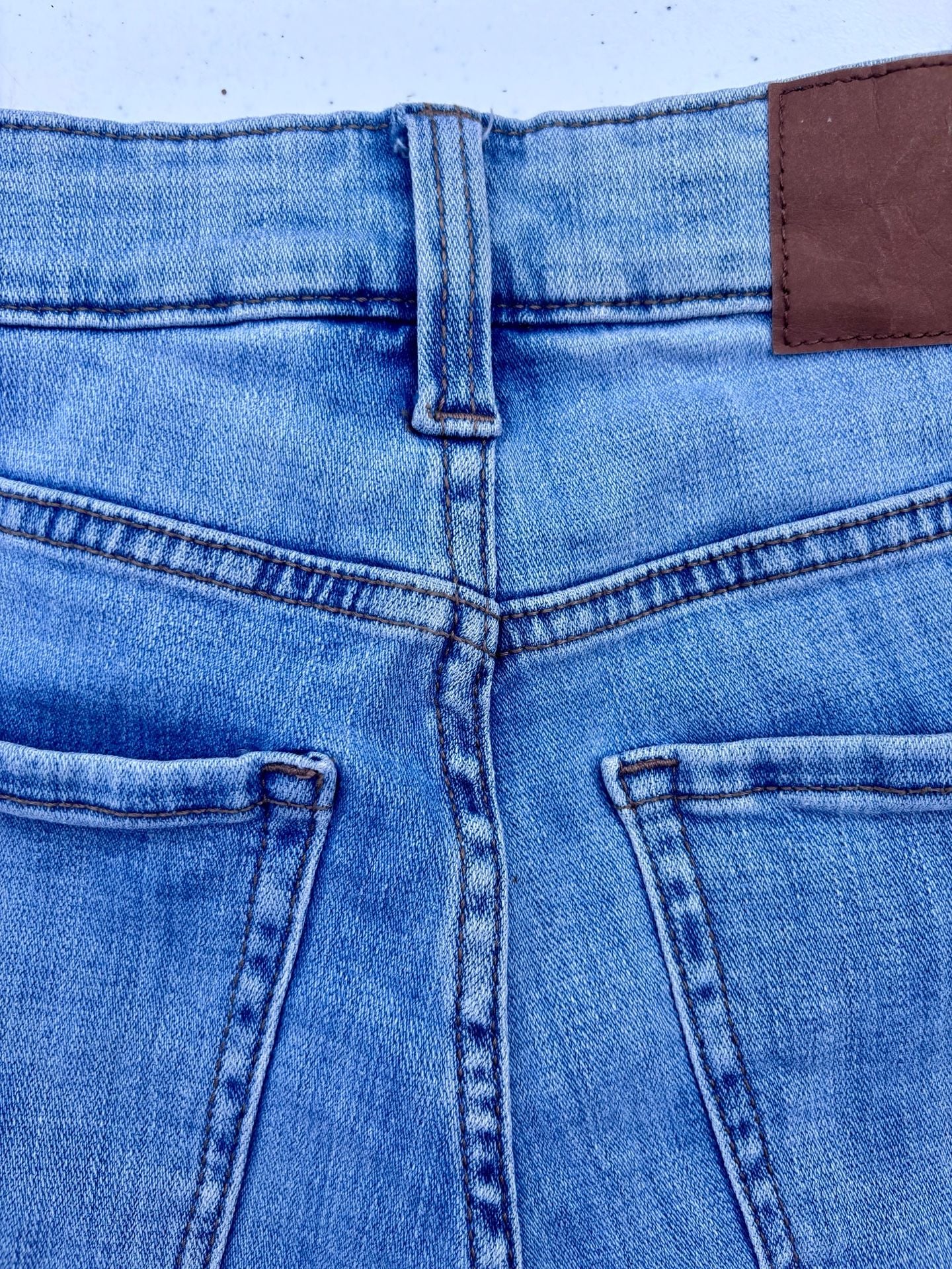 Aeropostale High Rise Denim Cut-Off Shorts, Light Wash, Size 00 Short 12