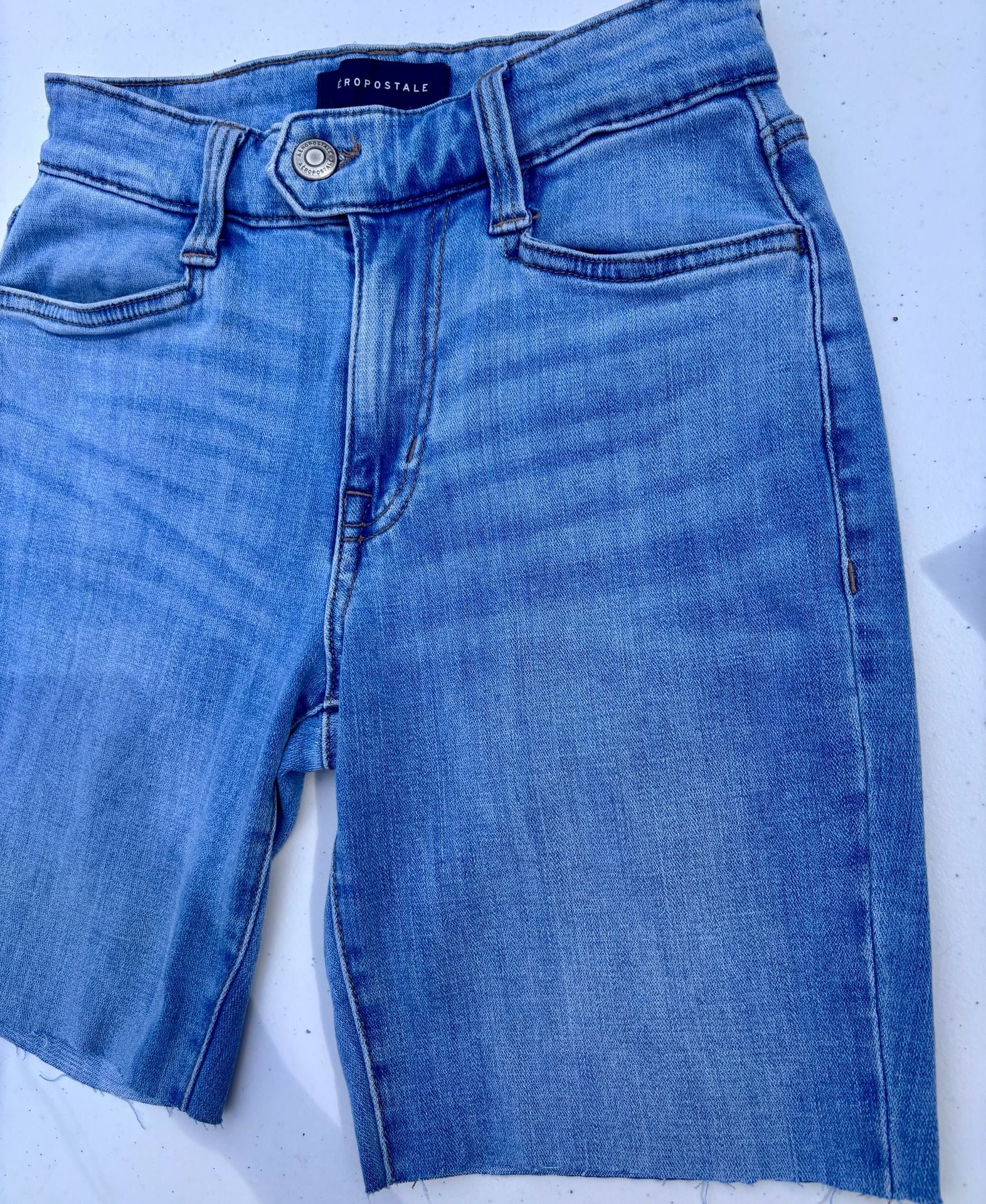 Aeropostale High Rise Denim Cut-Off Shorts, Light Wash, Size 00 Short 13