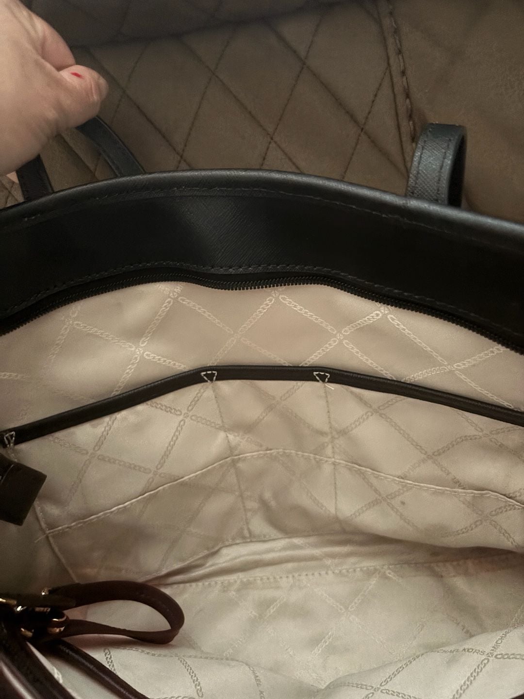 Michael Kors Eva Nylon Tote Bag in Red and Black 11