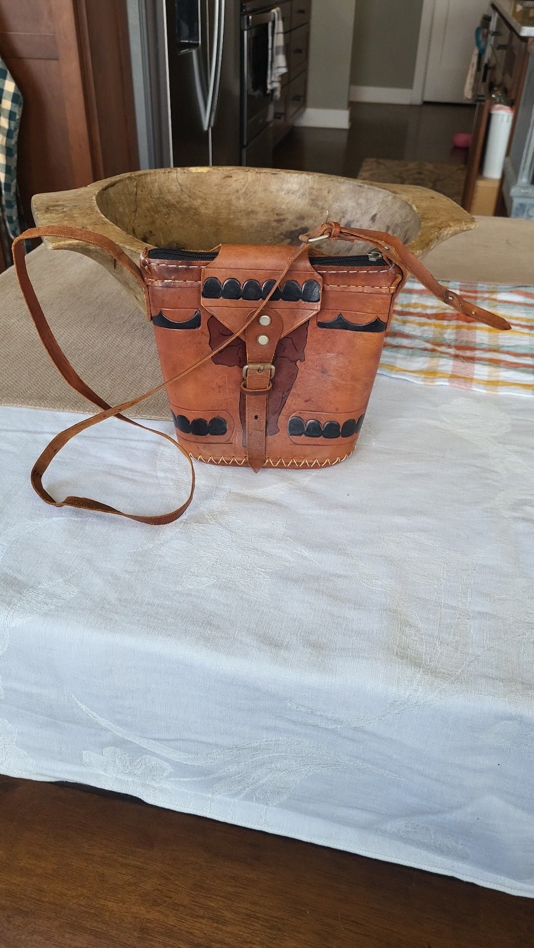 Vintage Hand-Tooled Leather African Elephant Crossbody Bucket Bag 2