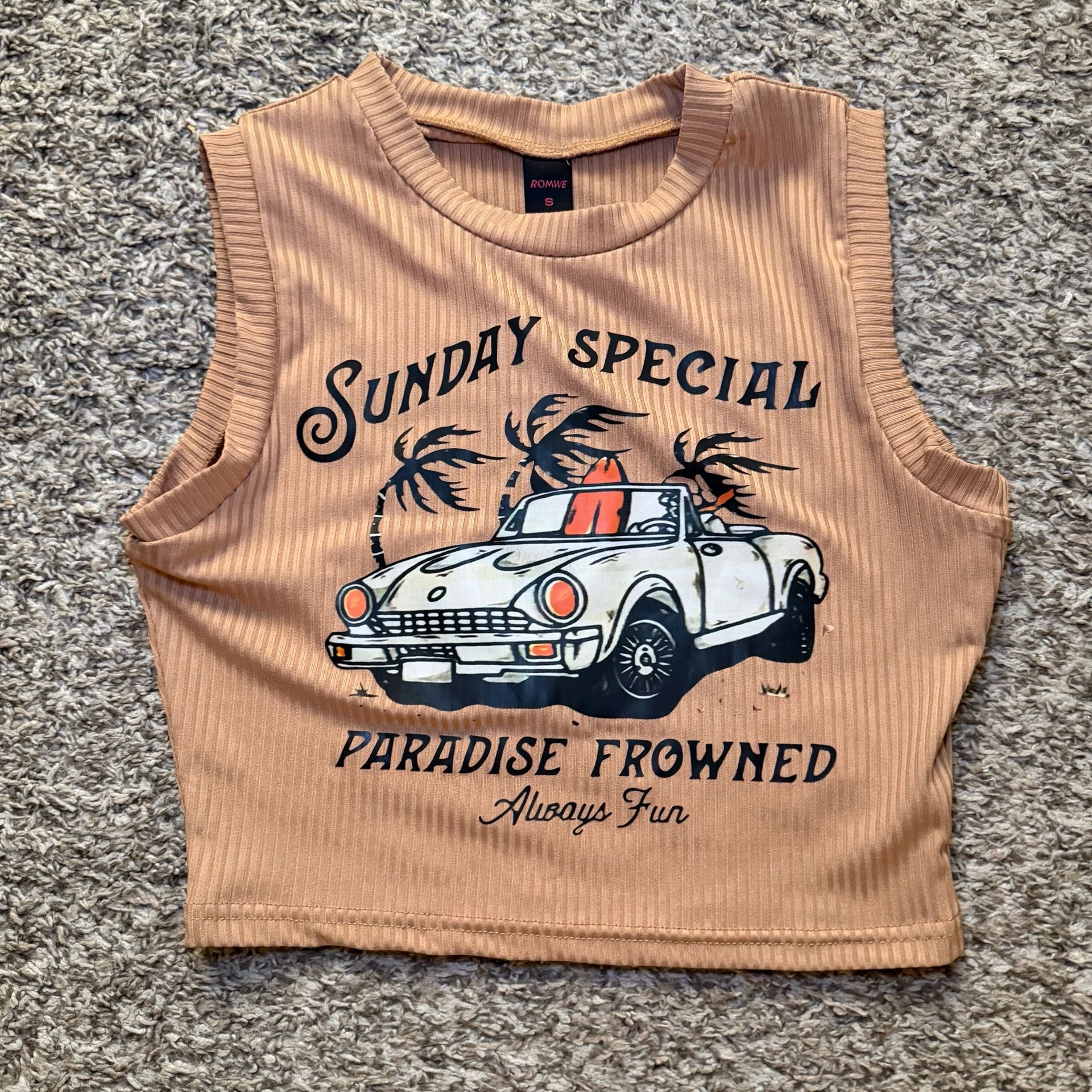 ROMWE Ribbed Crop Tank Top Sunday Special Graphic Car Beige Womens Small Y2K 5