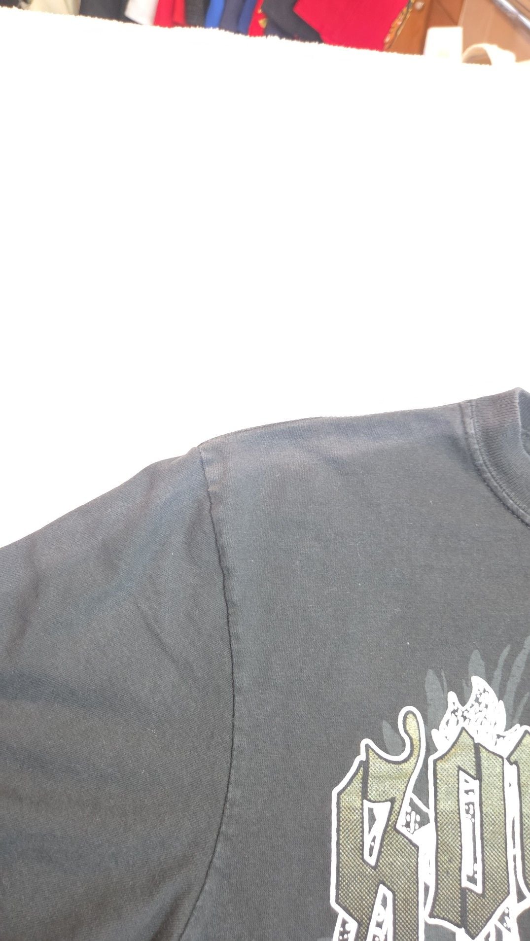 Vintage Southpole Y2K Graphic T-Shirt Emo Grunge Gothic Crest Black Tee 6