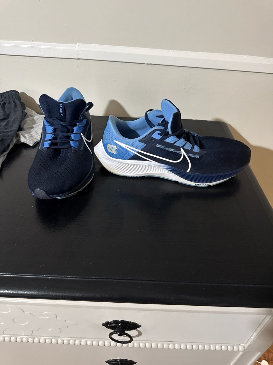 Nike Air Zoom Pegasus 38 North Carolina Tar Heels UNC DJ0860-400 Men's Running Shoes 4