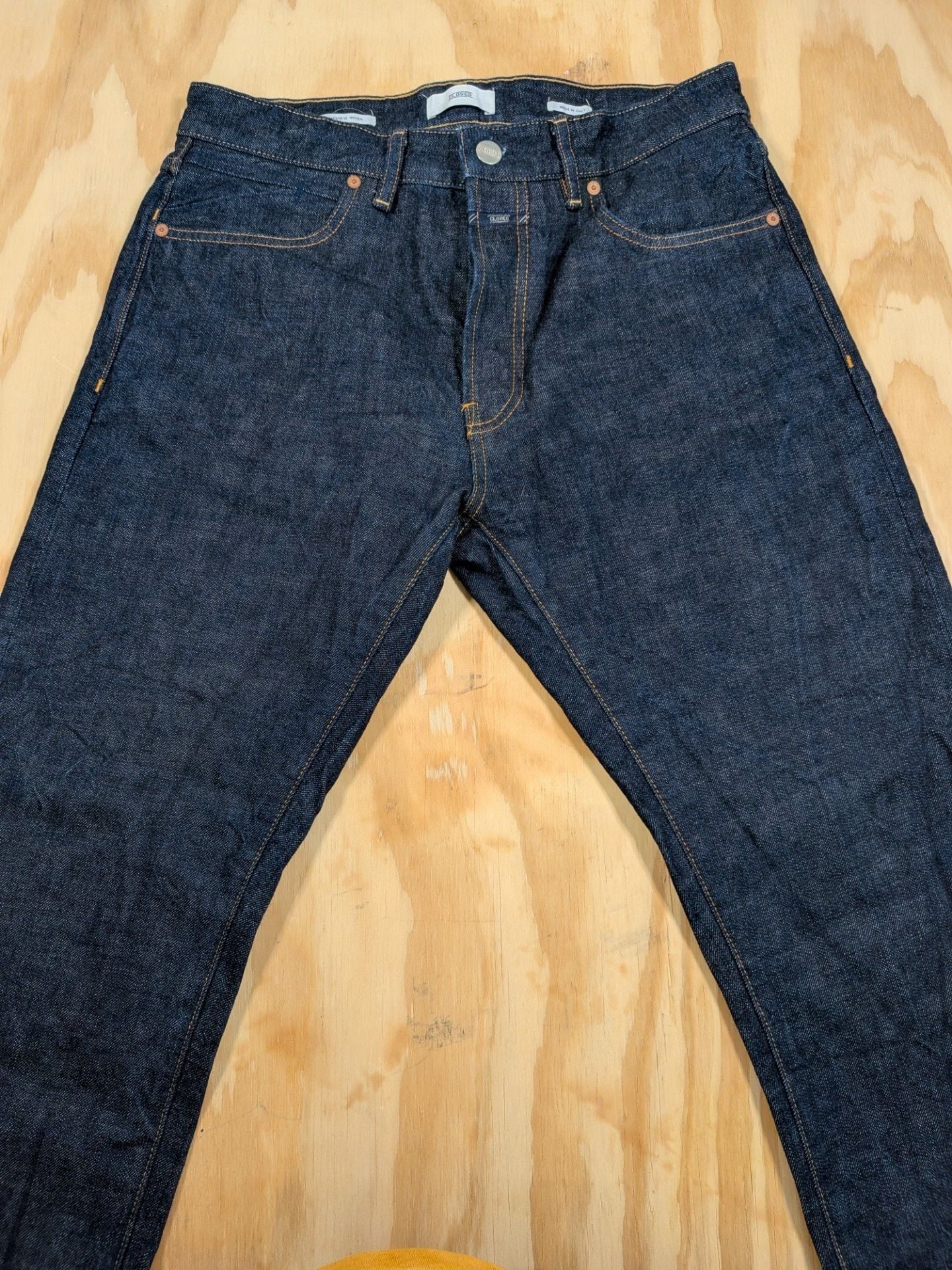Closed Men's Dark Wash Jeans, Made in Italy, Japanese Woven, Size 33 4
