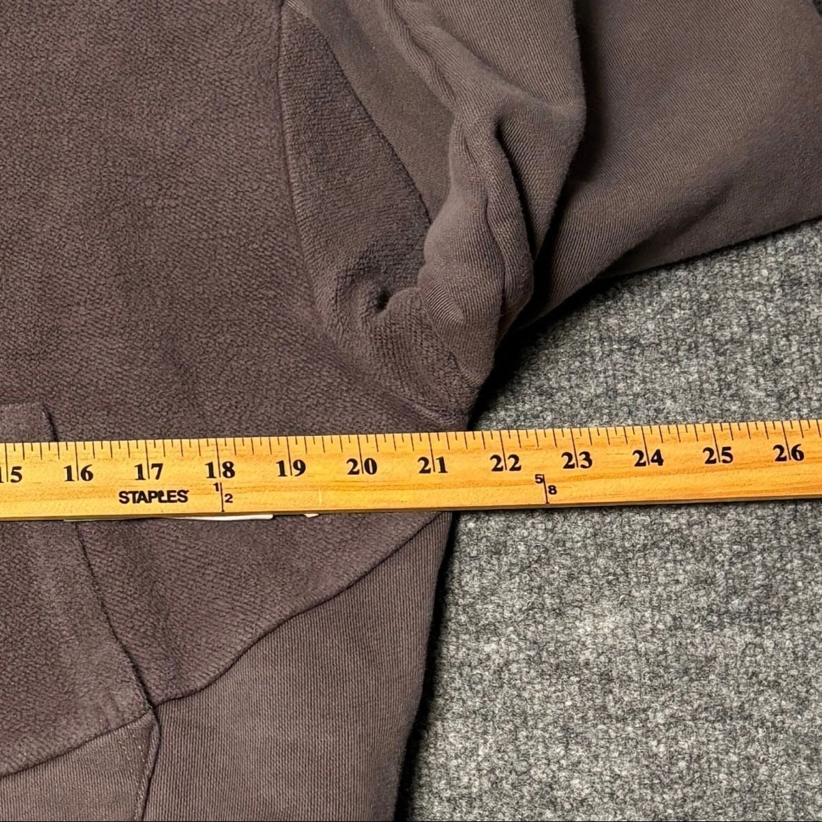 Get Some Sleep 'Everyone I Love Is Here' Fleece Panel Cropped Hoodie - Brown 10