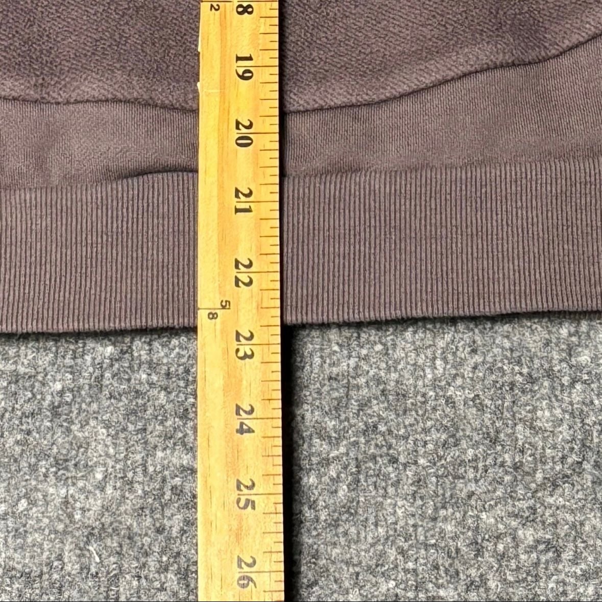 Get Some Sleep 'Everyone I Love Is Here' Fleece Panel Cropped Hoodie - Brown 12