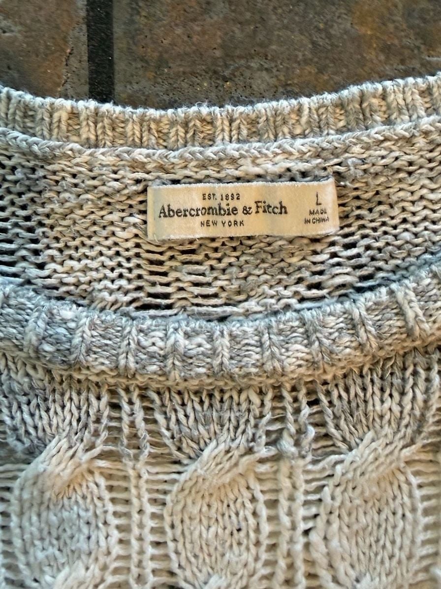 Abercrombie & Fitch Cropped Cable Knit Ombre Sweater 2