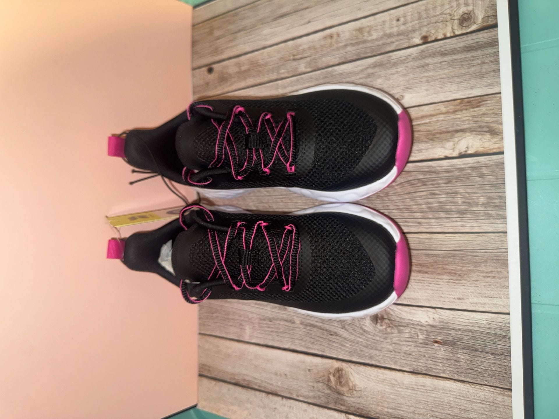 All in Motion Kids' Camren Performance Sneakers Black/Pink Size 13 2