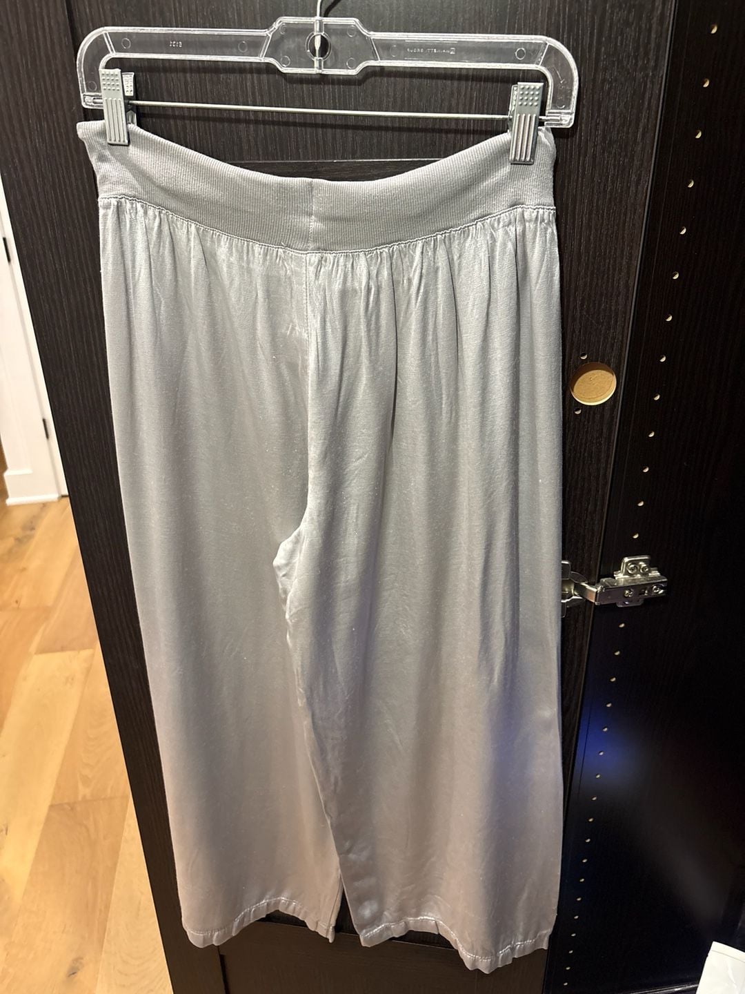 PJ Harlow 2-Piece Satin Lounge Set Laura Tank and Jolie Capri Pants in Silver 2