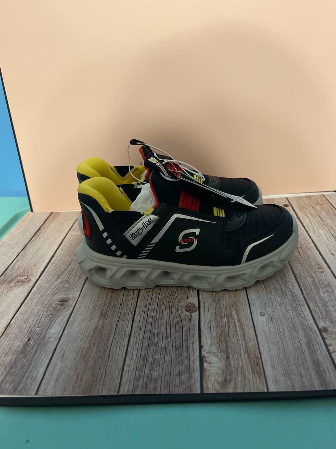 S Sport by Skechers Kids' Kaleb Light-Up Hands Free Step-In Sneakers 5