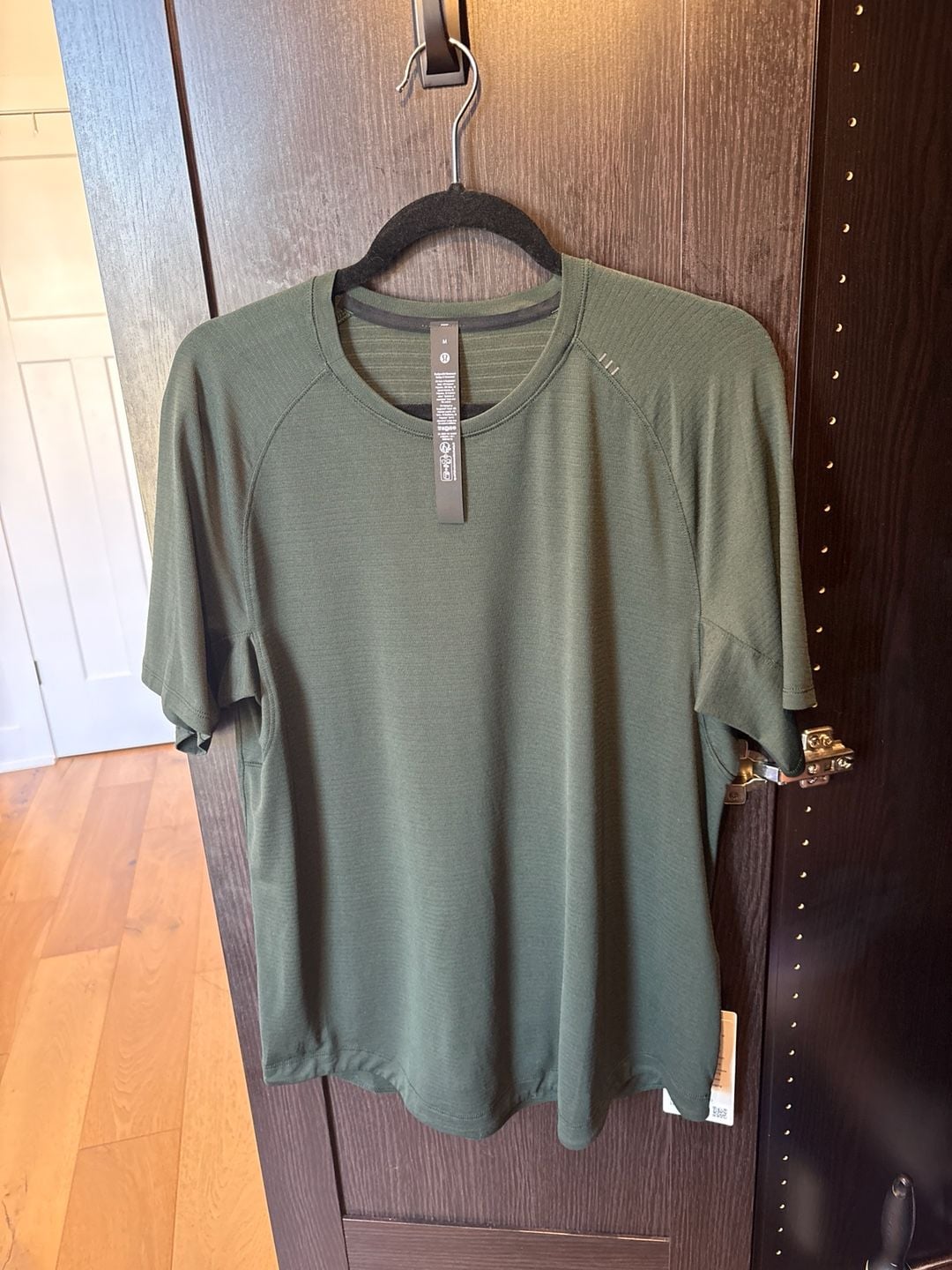lululemon License to Train Short Sleeve Shirt in Dark Forest 2