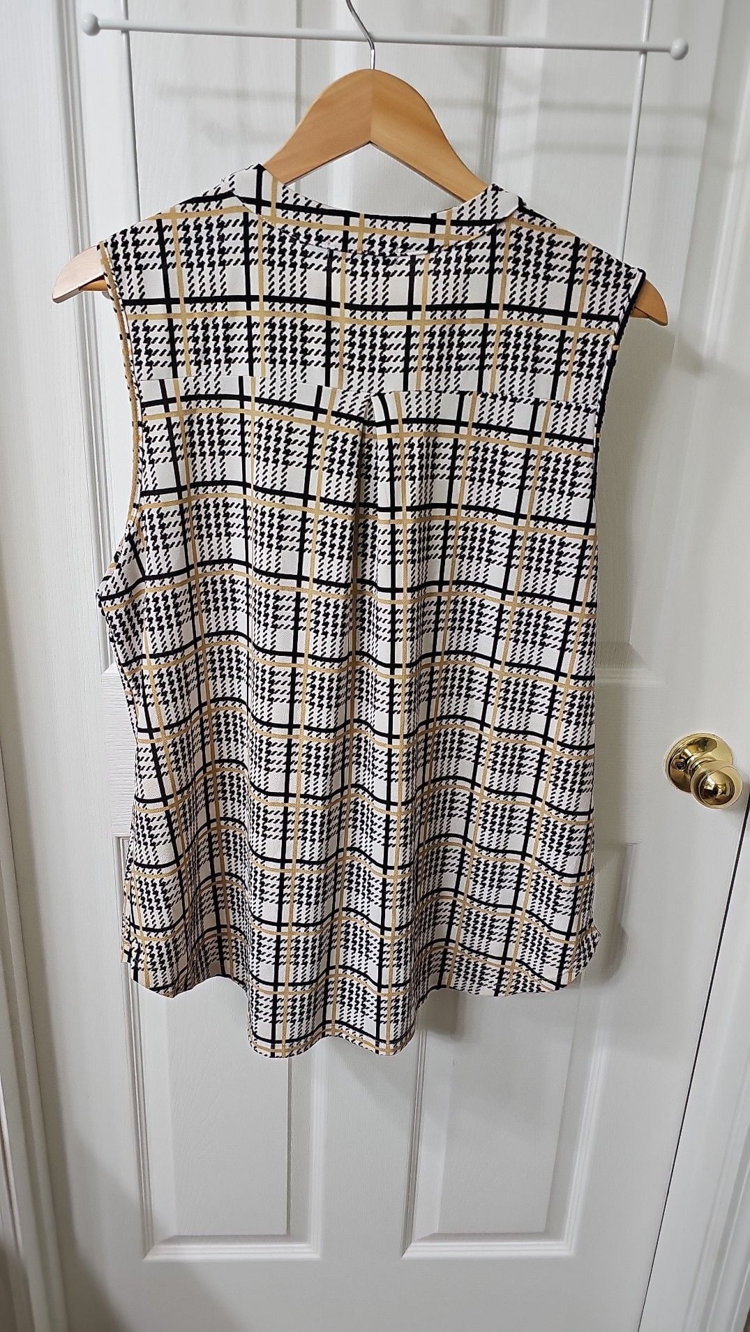 Cure. Womens 1XL Plaid Sleeveless Blouse Houndstooth Lace Inset Shoulder Top 6