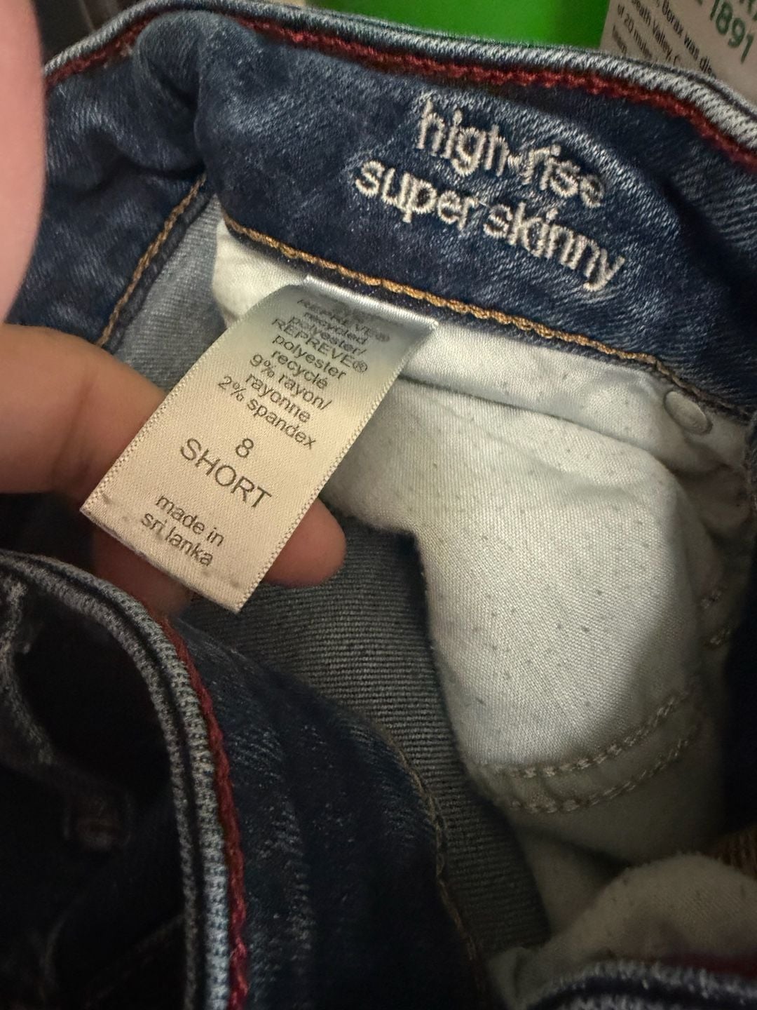 maurices High-Rise Super Skinny Distressed Hem Jeans Size 8 Short 8