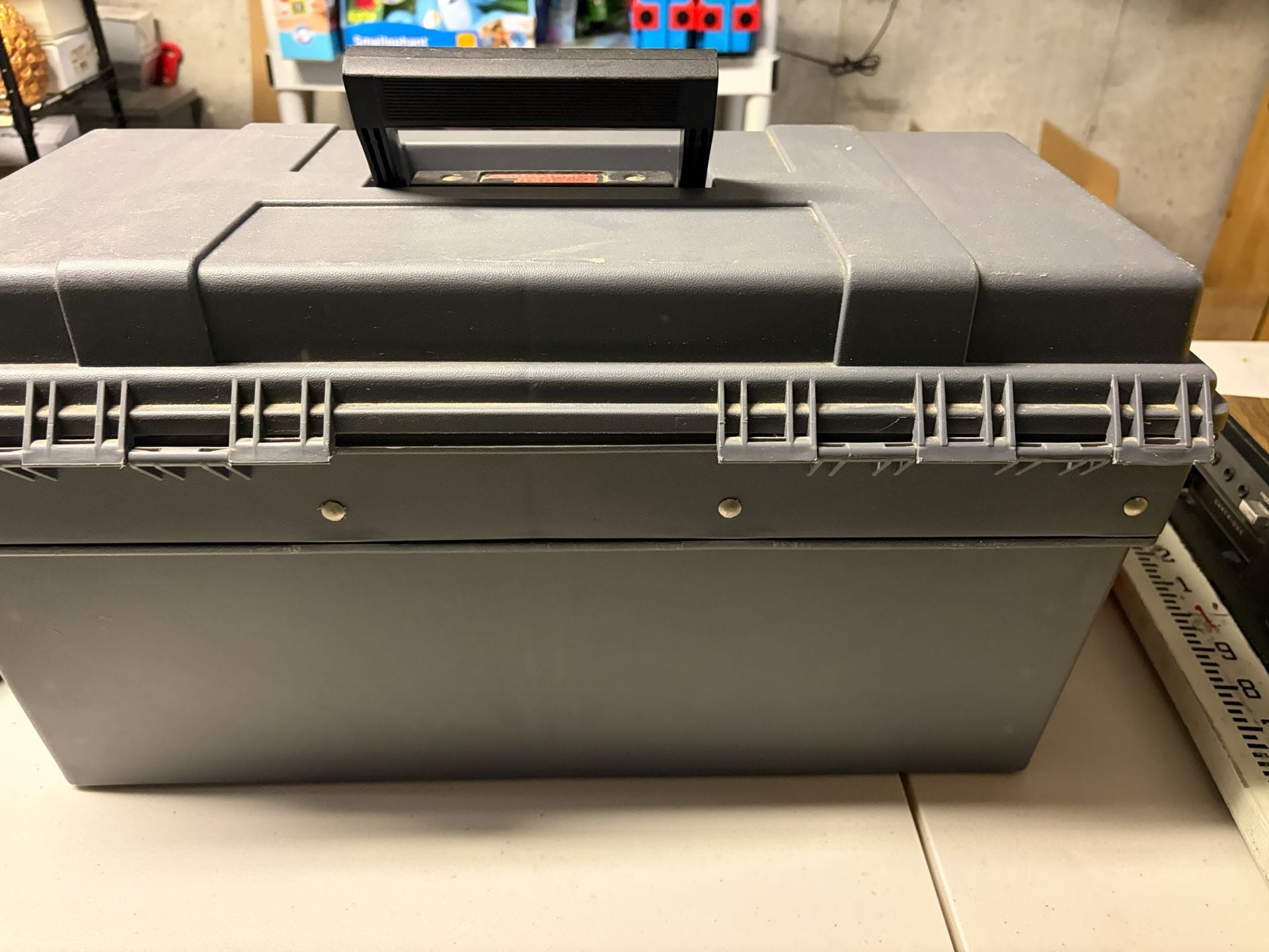 Popular Mechanics Vintage 22" Portable Tool Chest with 3 Steel Drawers 9