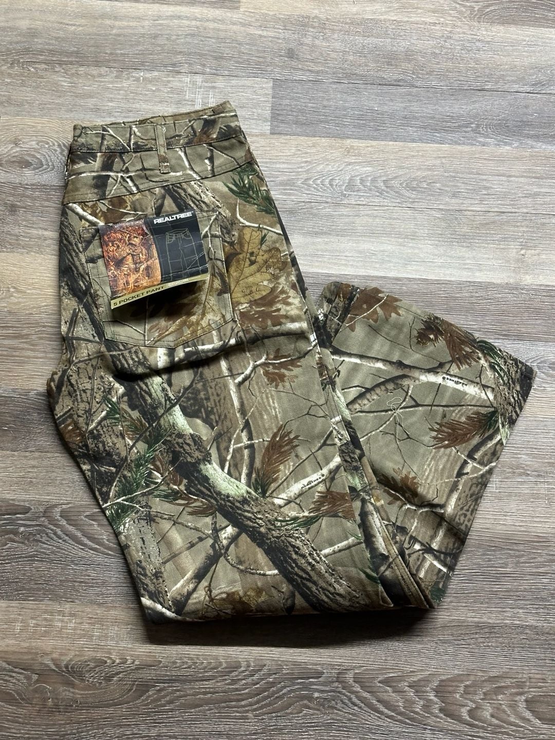 Realtree AP 5-Pocket Camo Hunting Pants with Reinforced Knees 2