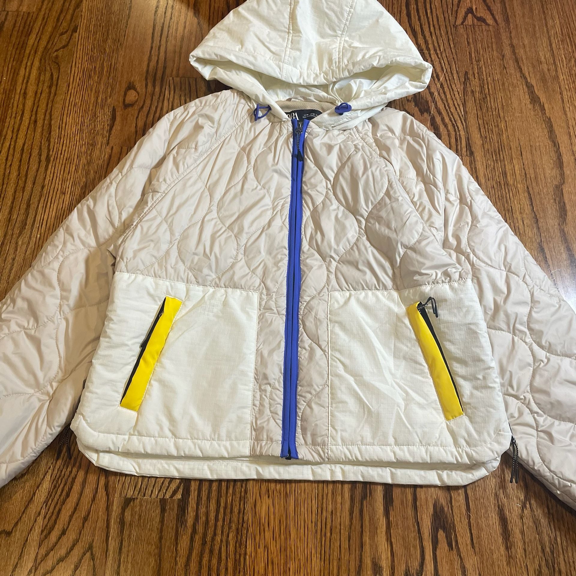ZARA Water Repellent Colorblock Quilted Jacket with Hood 2