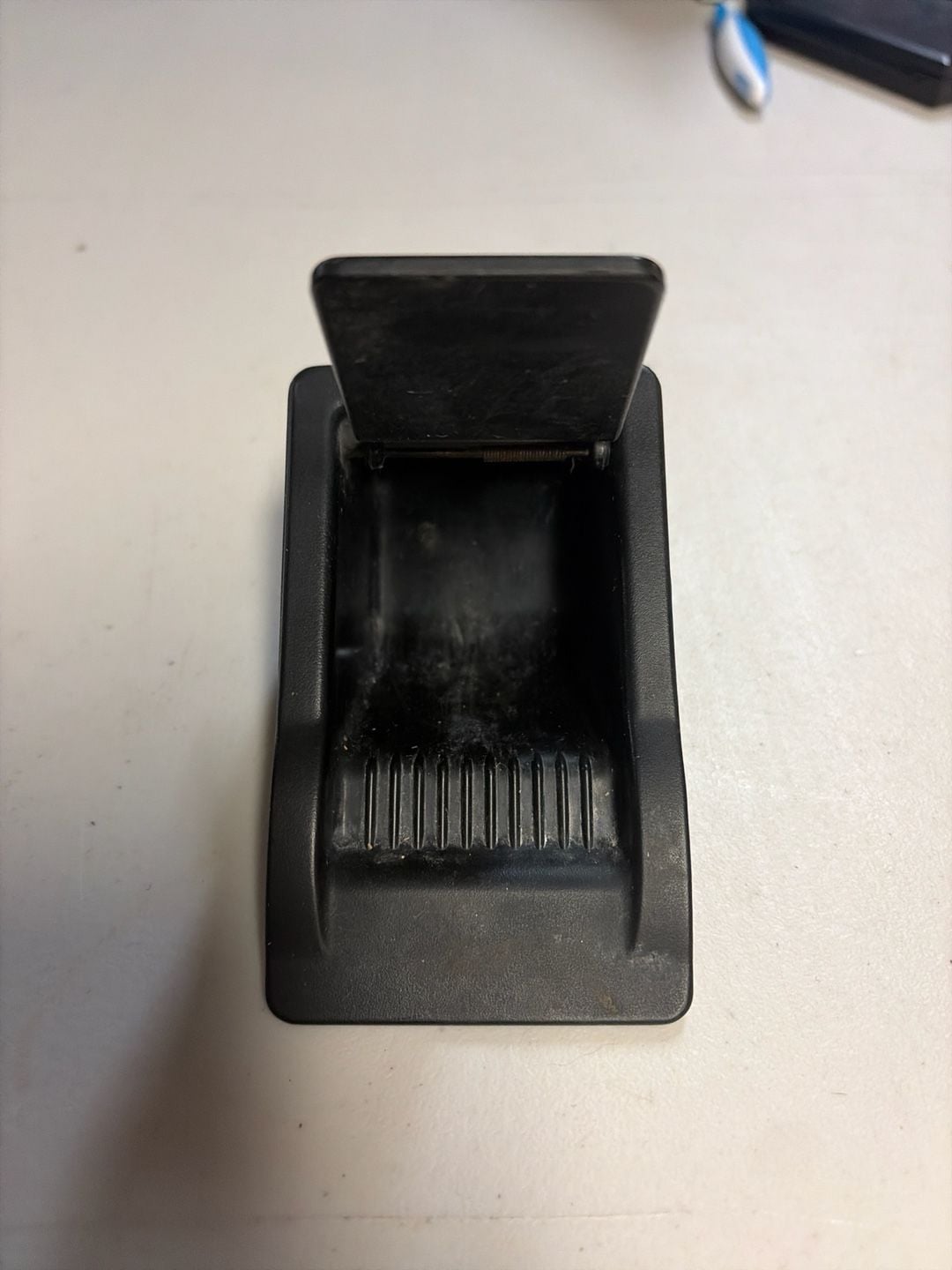 Genuine GM OEM 1997-2005 Buick Regal / Century Ashtray 10276559 10349951 1