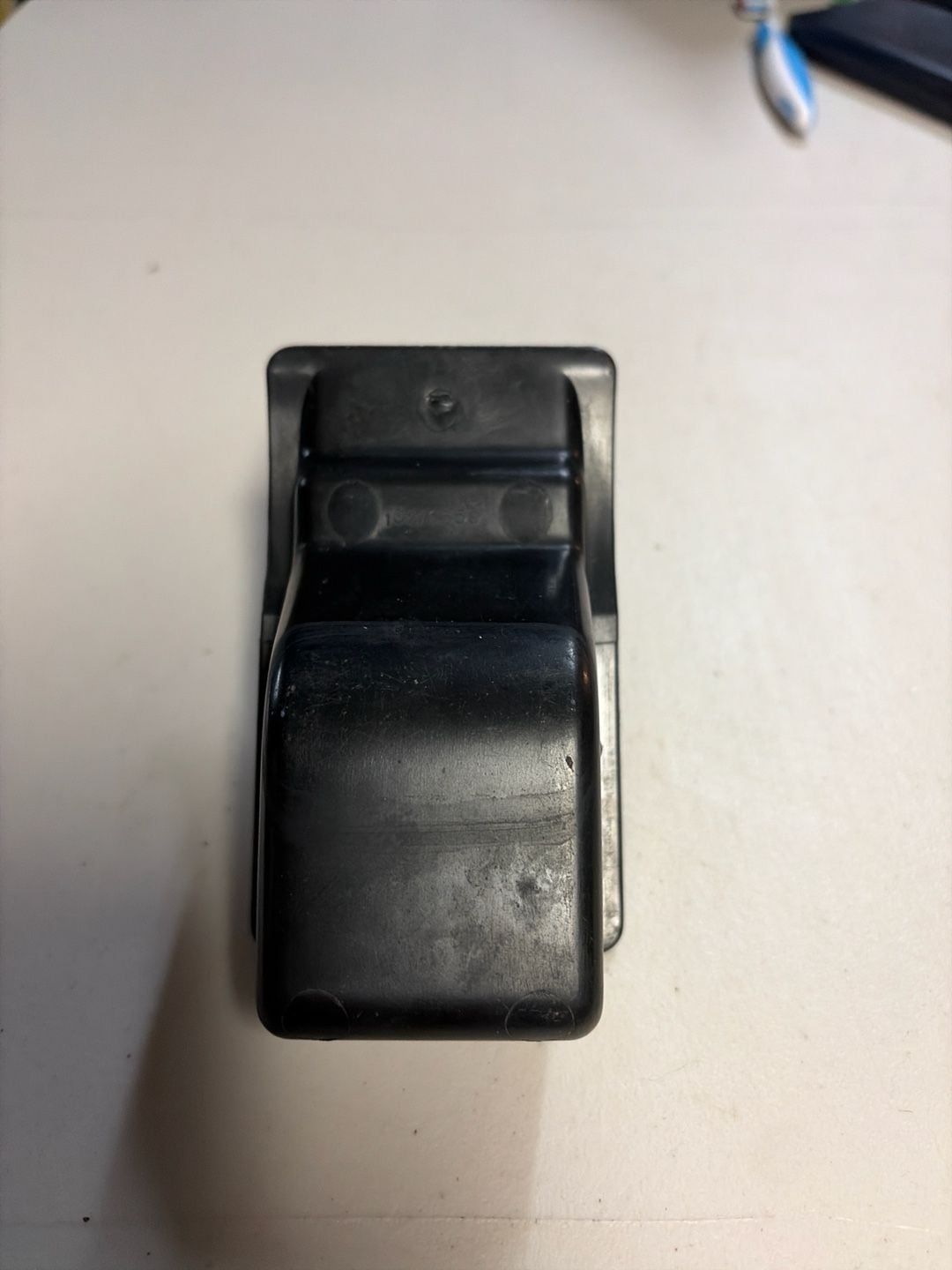 Genuine GM OEM 1997-2005 Buick Regal / Century Ashtray 10276559 10349951 5
