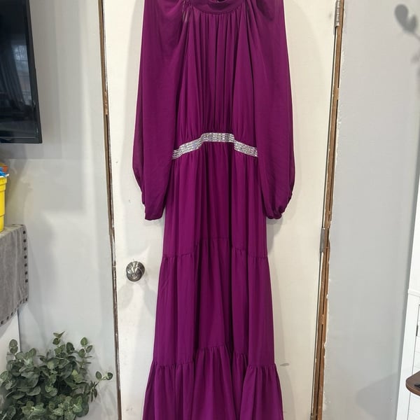 Purple Chiffon Mock Neck Evening Gown NWT. 4XL