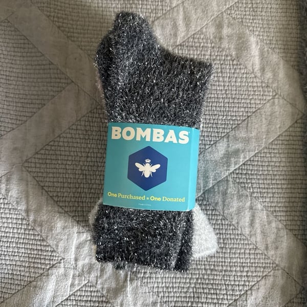 Bombas Women's Holiday Heavyweight Festive Fuzzy Calf Crew Socks 3-Pack - Small