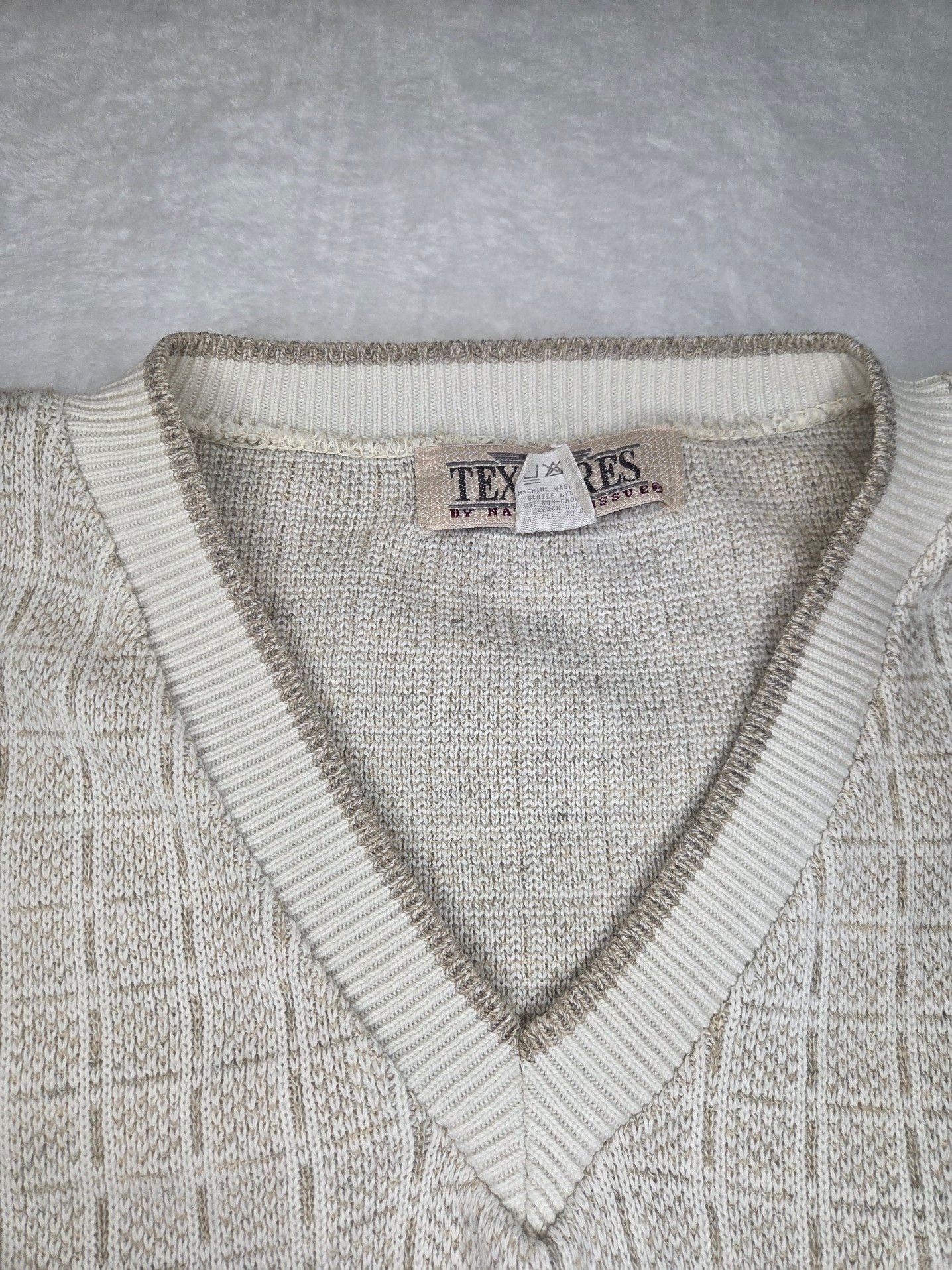 Vintage Textures by Natural Issue V-Neck Patterned Knit Sweater Beige 7