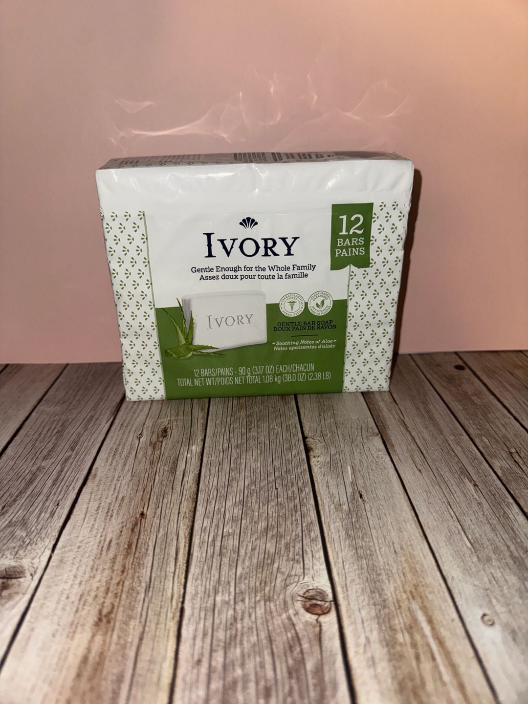 Ivory Gentle Bar Soap Soothing Notes of Aloe 12 Count 3.17 oz Bars 1