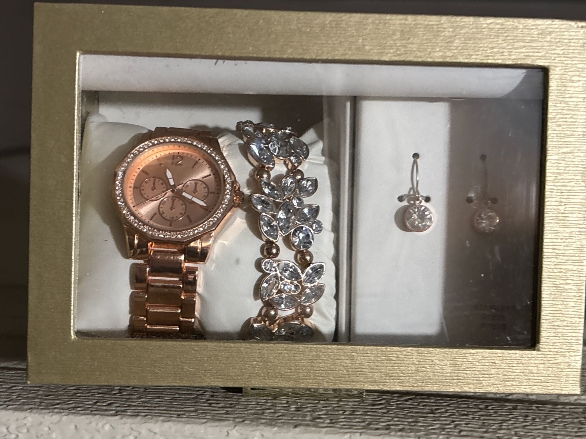 Folio Women's Rose Gold: Crystal Bezel Watch, Bracelet, and Earrings set— New! 5