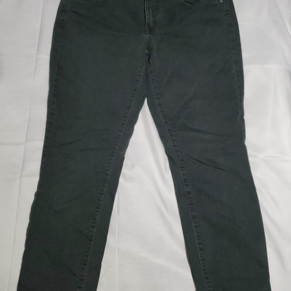 LOFT Modern Skinny Pants Dark Green Size 6/28
