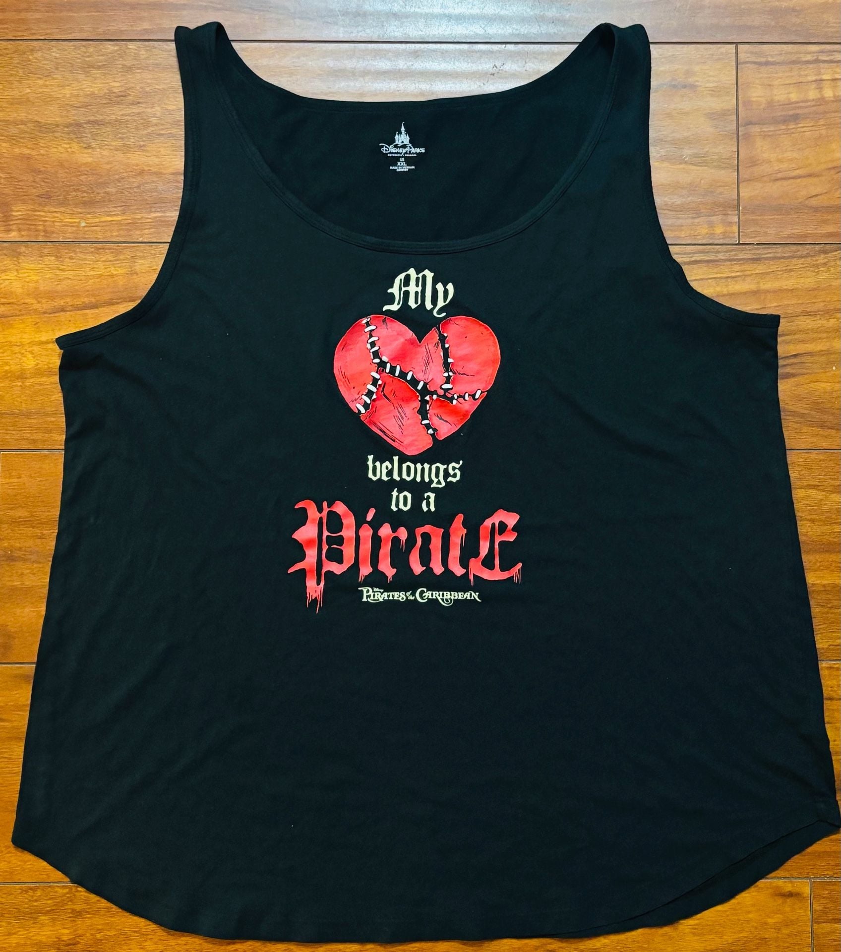 Disney Parks Pirates of the Caribbean My Heart Belongs to a Pirate Tank Top XXL 2
