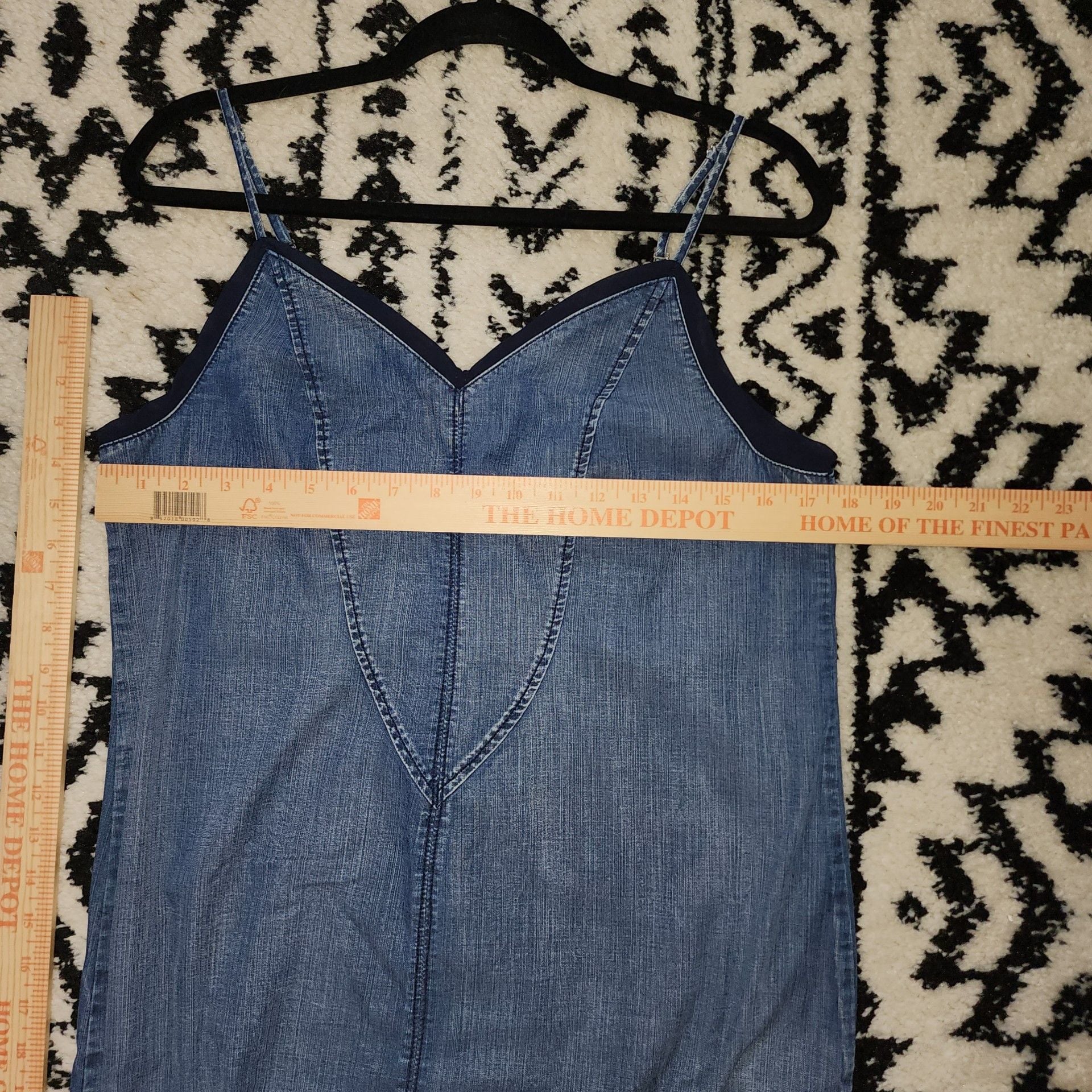 Standards & Practices Mikhail V-Neck Indigo Tencel Denim Bodycon Midi Dress 8