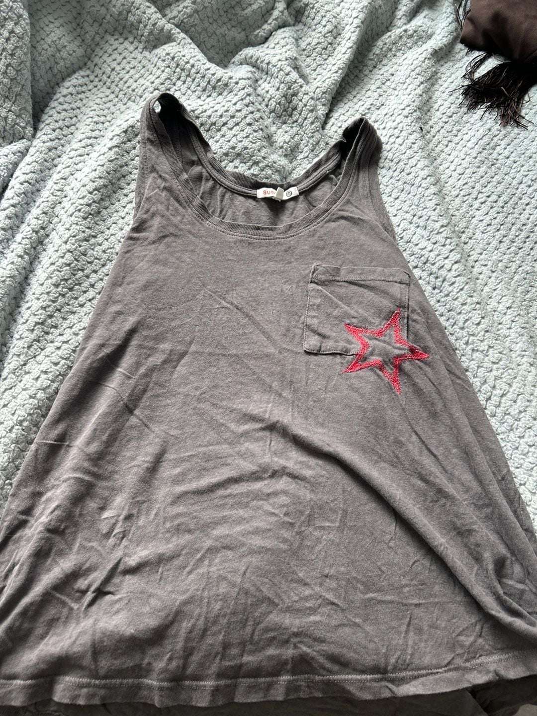 SUNDRY Charcoal Grey Embroidered Star Pocket Tank Top 2