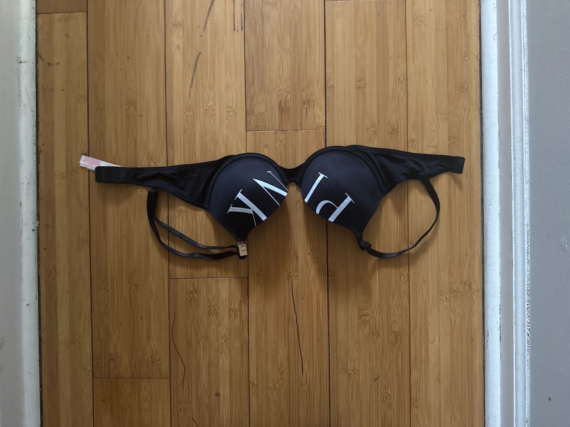 Victoria's Secret PINK Black Logo Push-Up Bra Size 32C 1