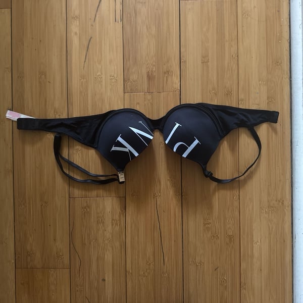 Victoria's Secret PINK Black Logo Push-Up Bra Size 32C