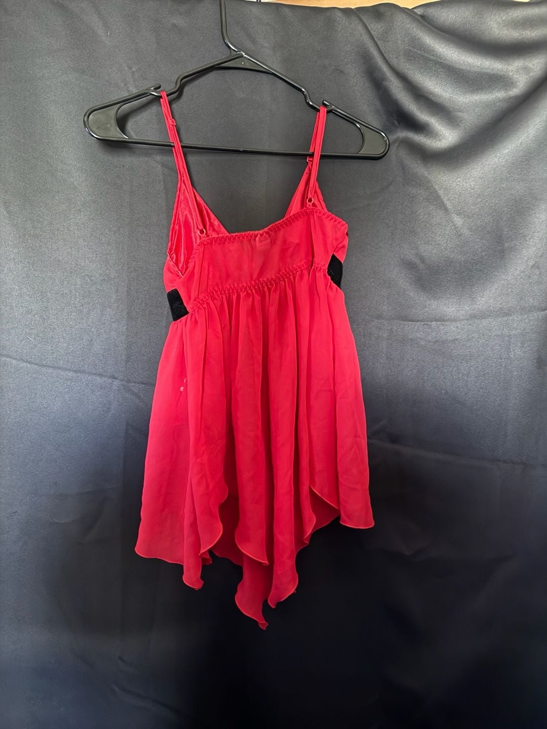 Vintage Frederick's of Hollywood Red Chiffon Babydoll Lingerie Top with Velvet Bow 3
