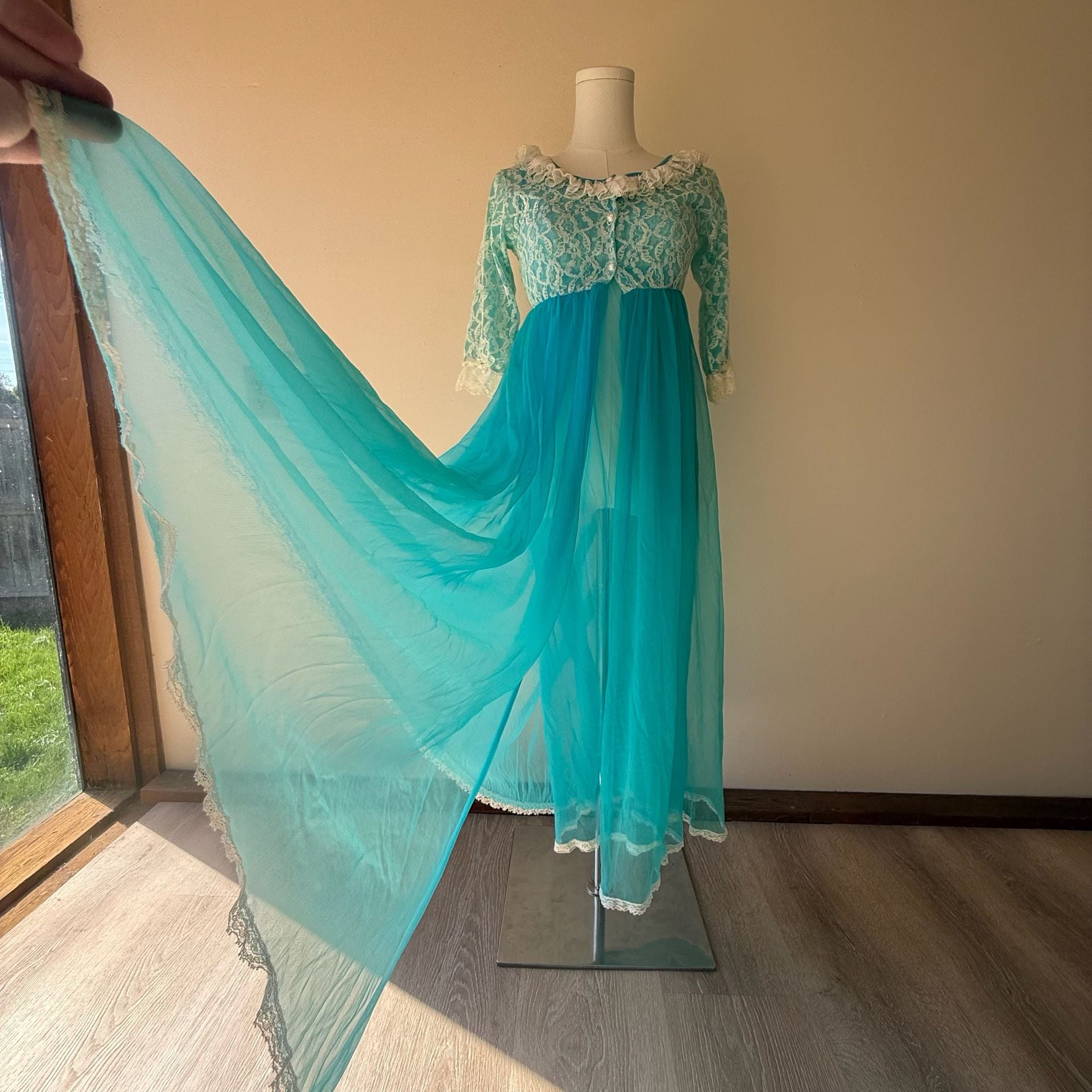 Vintage 1960s Belle Smith Turquoise Nylon Peignoir Set Lace Dress and Sheer Robe 8