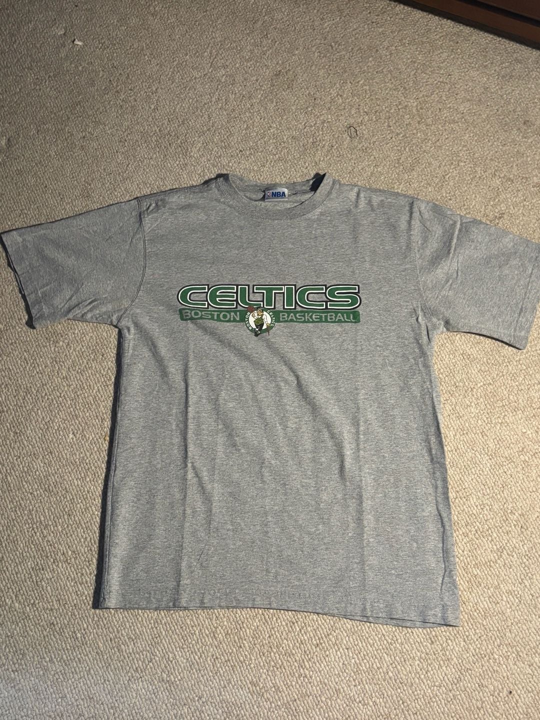 Vintage Official NBA Merchandise Boston Celtics Basketball Graphic Gray T-Shirt Size L 2
