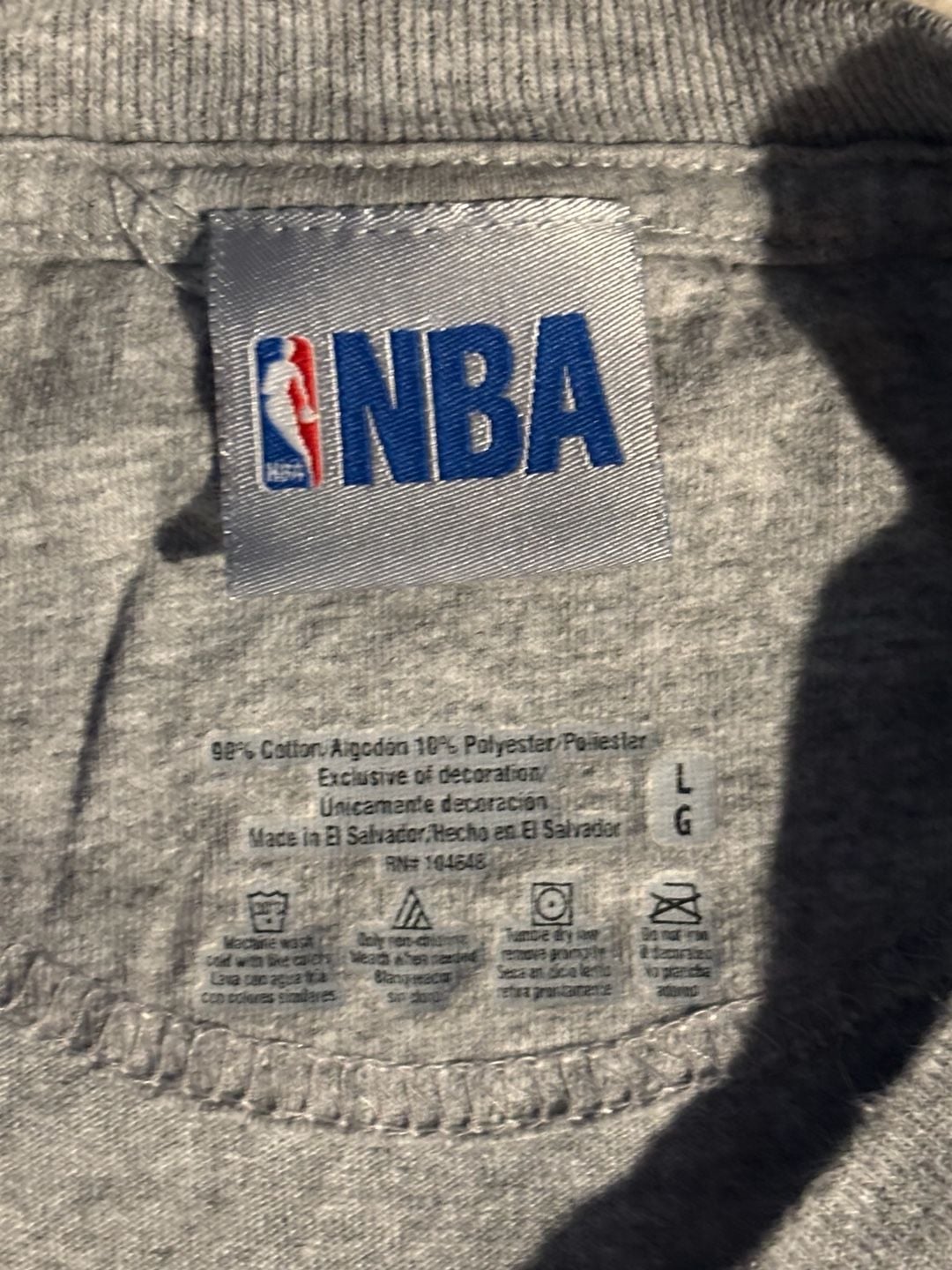 Vintage Official NBA Merchandise Boston Celtics Basketball Graphic Gray T-Shirt Size L 4