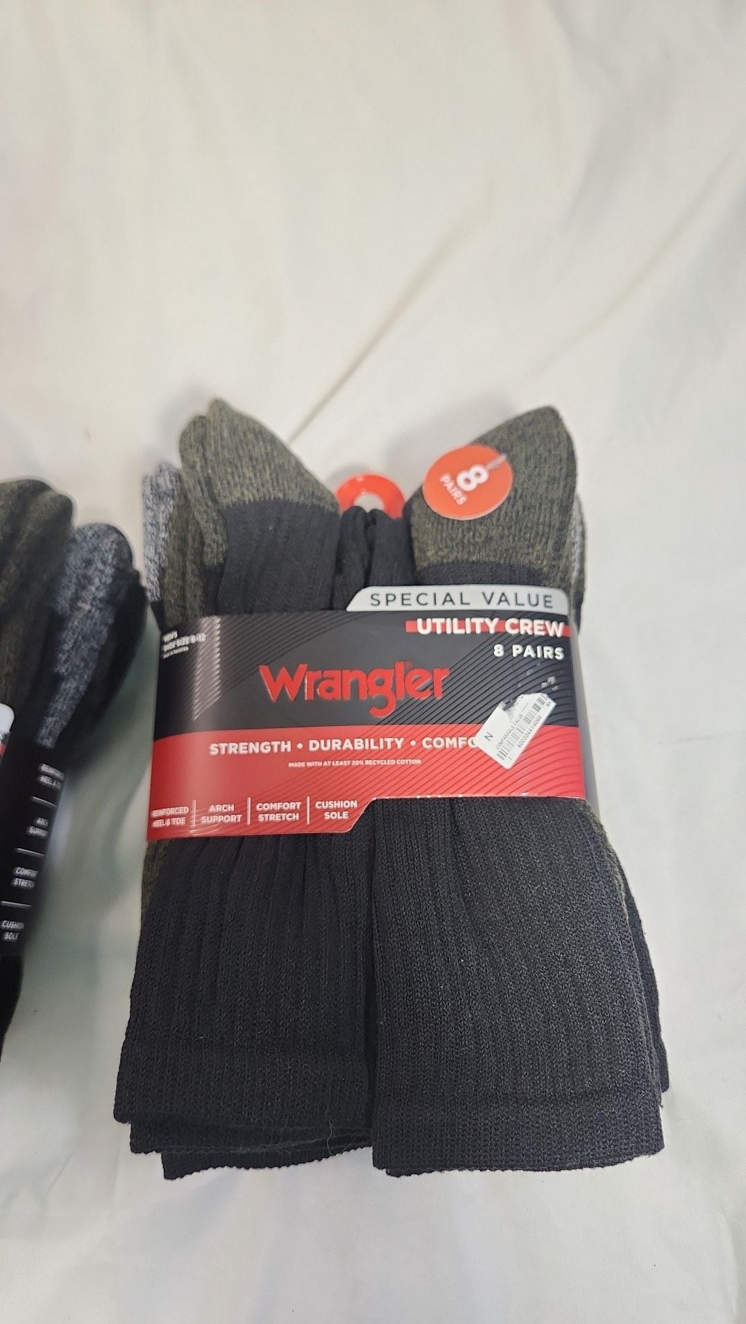 Wrangler Men's Utility Crew Socks, 8 Pairs, Shoe Size 6-12 2