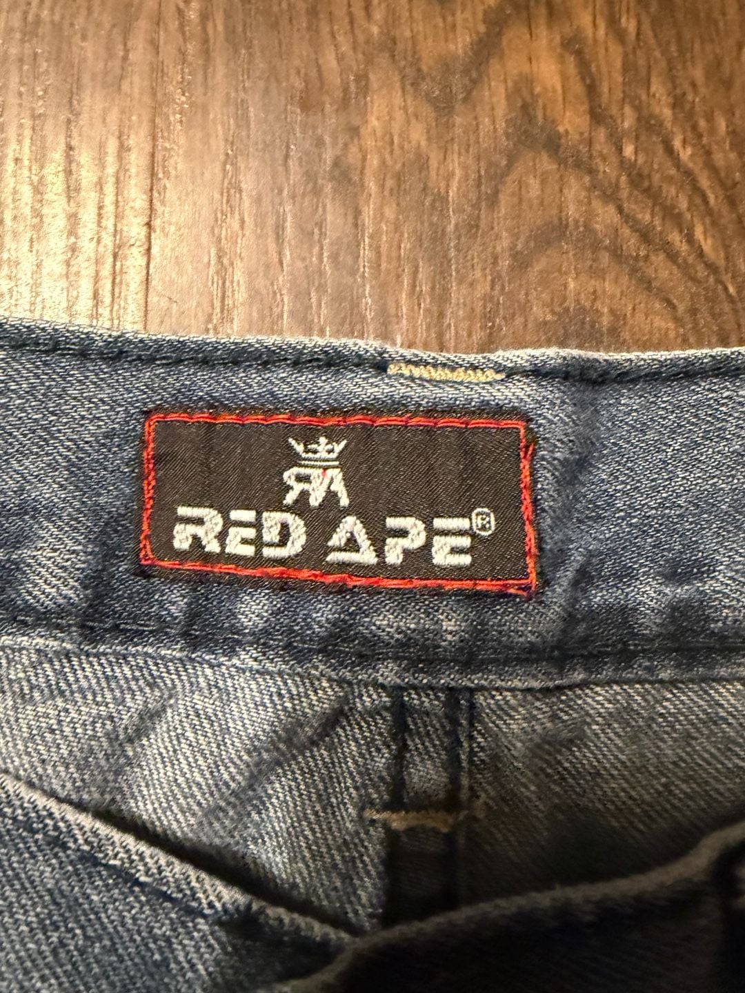 Vintage Red Ape Baggy Denim Jean Shorts Y2K Skater Jorts 3