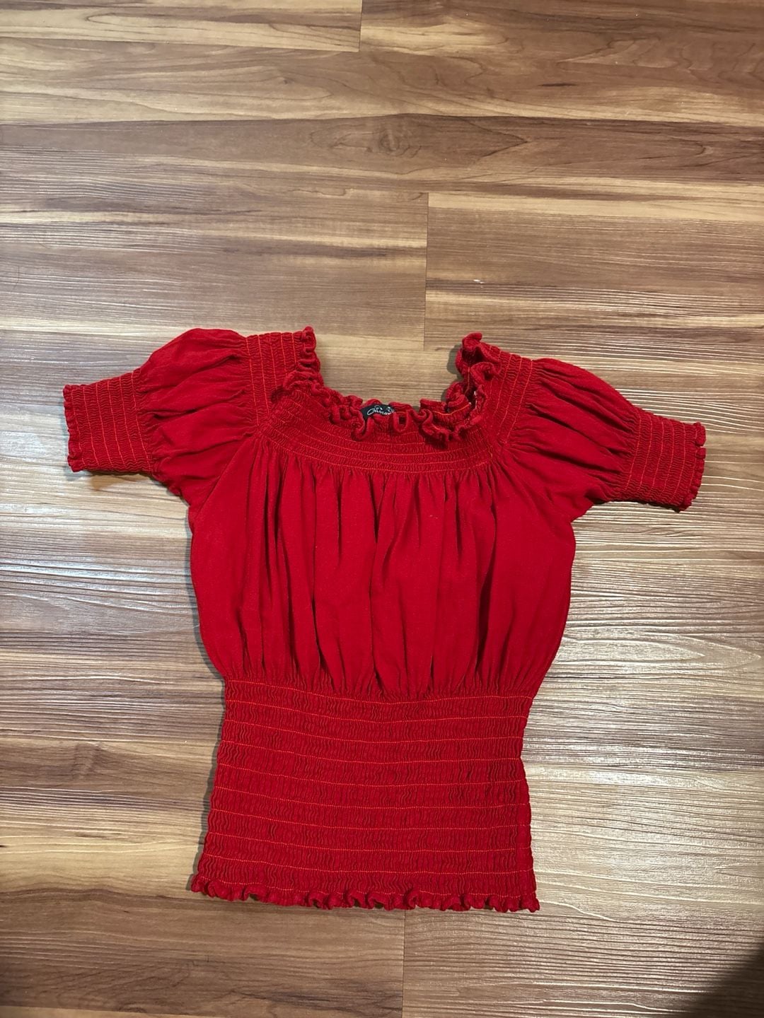 Giocam Red Smocked Milkmaid Crop Top with Puff Sleeves small 2