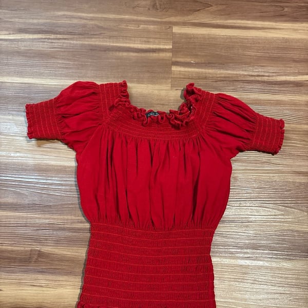 Giocam Red Smocked Milkmaid Crop Top with Puff Sleeves small