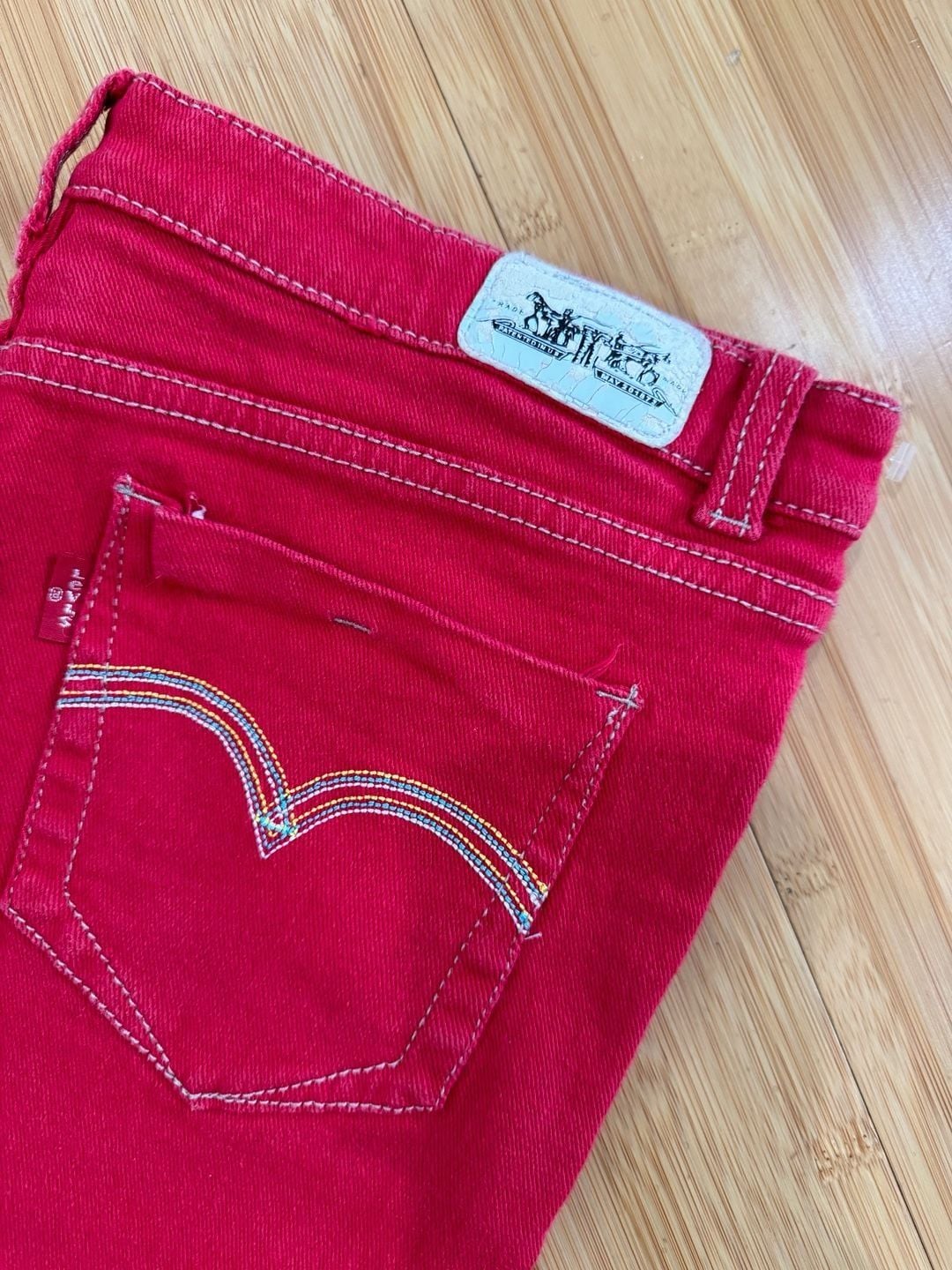 Levi's Red Tab Jeans, Hot Pink Red With Rainbow Pocket, Size 31 3