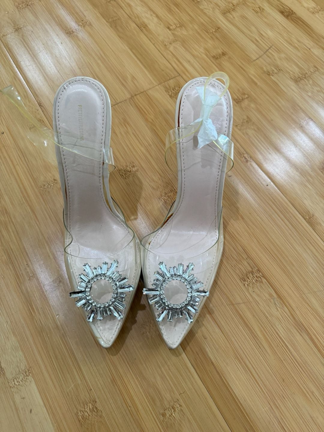 PrettyLittleThing Clear Pointed Toe Heels with Crystal Brooch Size 5 1