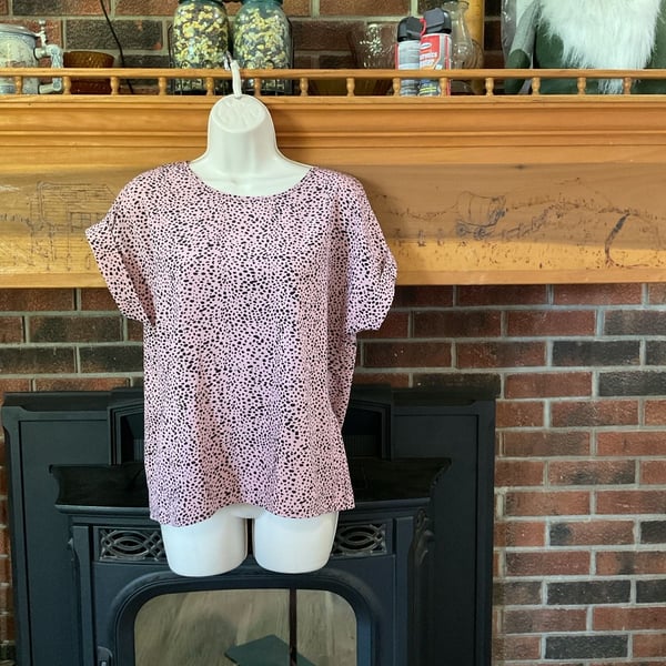 SHEIN Pink Dalmatian Print Short Sleeve Cuff Blouse Size M