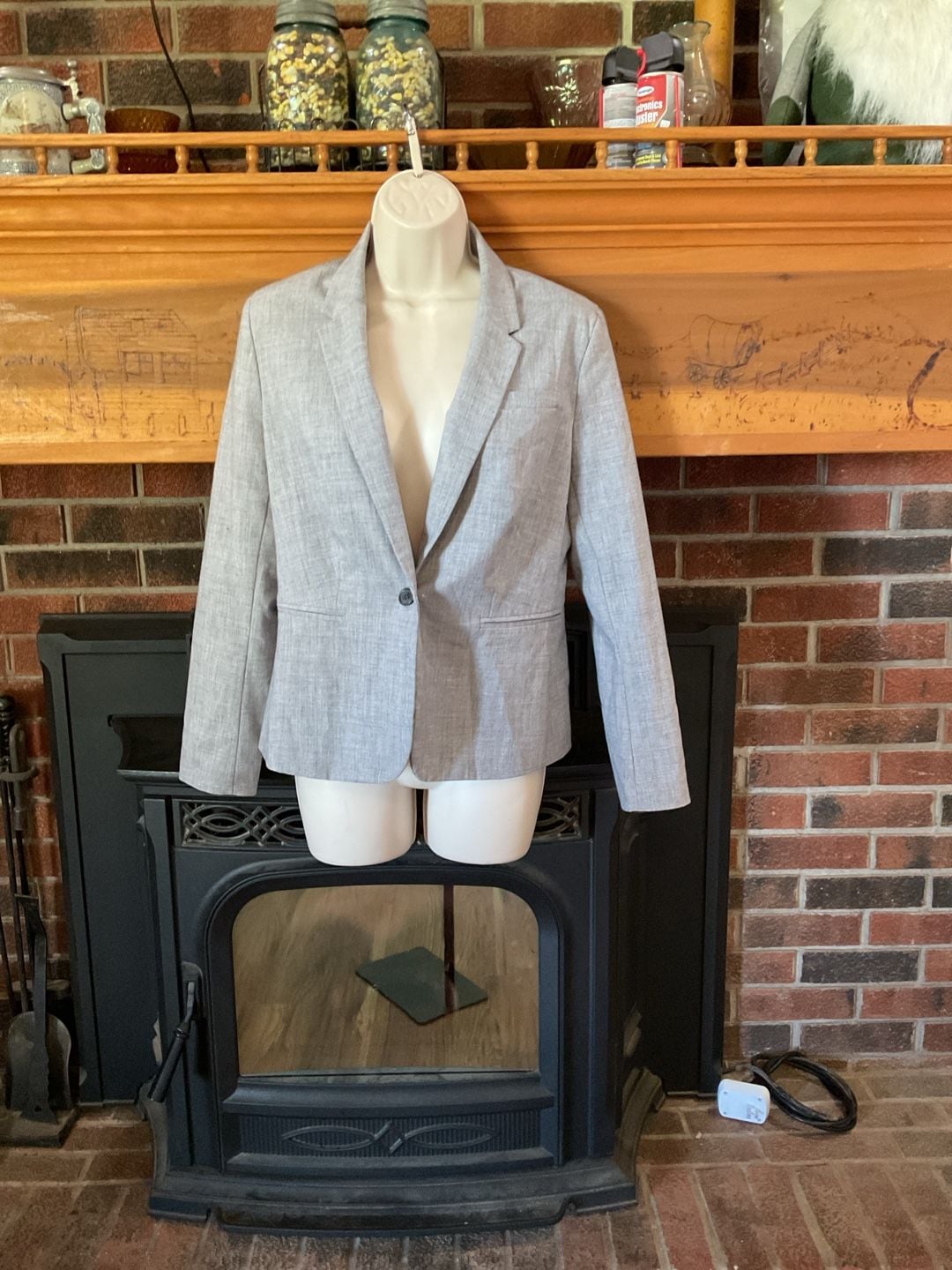 Banana Republic Women's Grey One-Button Petite Blazer Size 8P 2