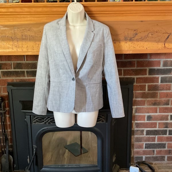 Banana Republic Women's Grey One-Button Petite Blazer Size 8P