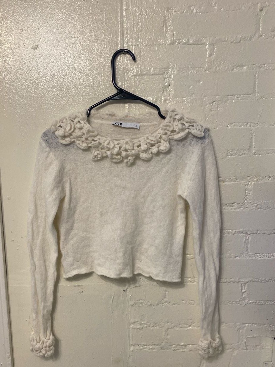 ZARA Mohair Wool Blend Sheer Knit Cropped Sweater with Ruffle Floral Neckline and Cuffs 3